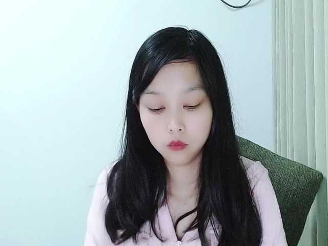 Selinababy99's BongaCams show and profile