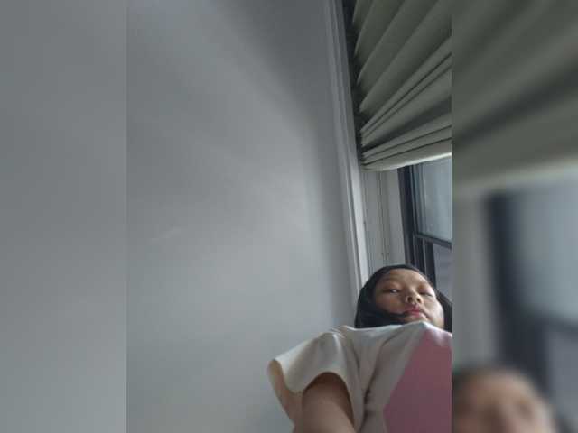 Selinababy99 live cam on BongaCams