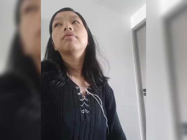 Selinababy99 live cam on BongaCams