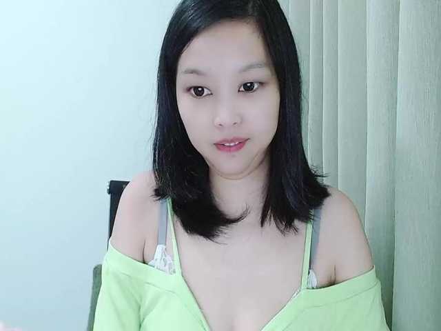 Selinababy99 live cam on BongaCams