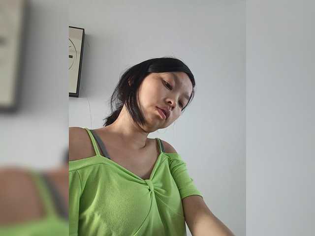Selinababy99 live cam on BongaCams