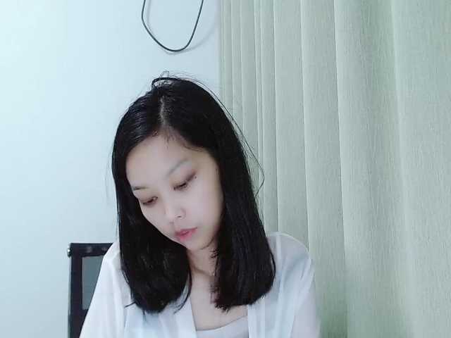 Selinababy99 live cam on BongaCams