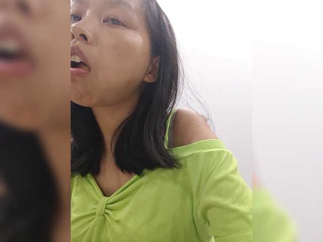 Selinababy99 live cam on BongaCams