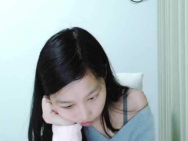 Selinababy99's BongaCams show and profile