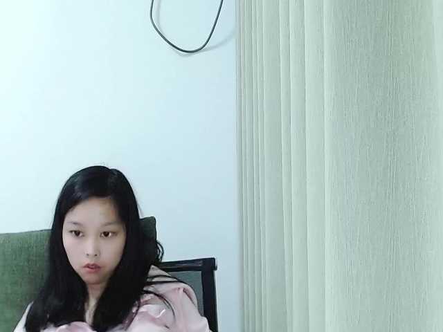 Selinababy99's BongaCams show and profile