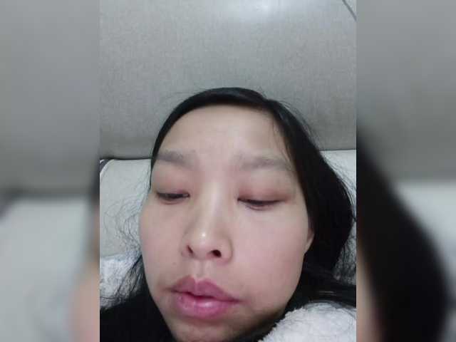 Selinababy99's BongaCams show and profile