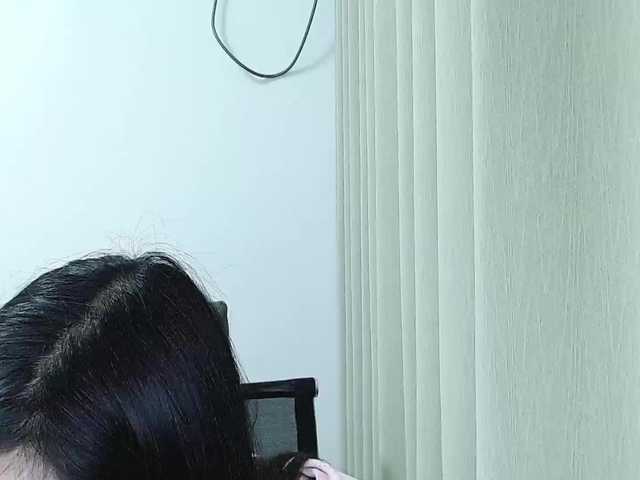 Selinababy99's BongaCams show and profile