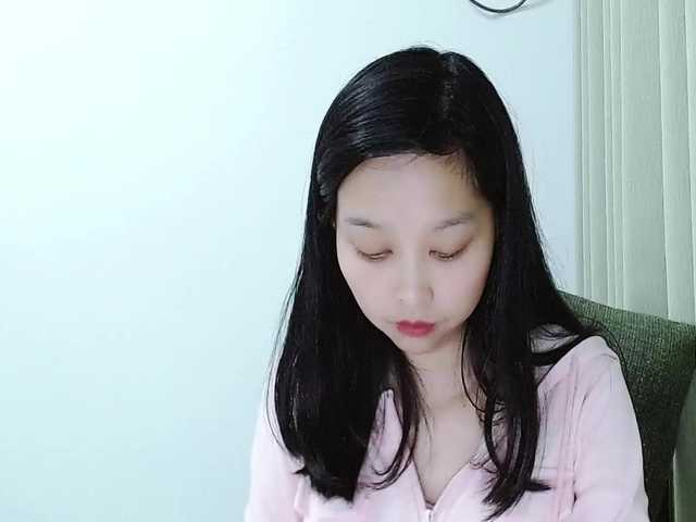 Selinababy99's BongaCams show and profile