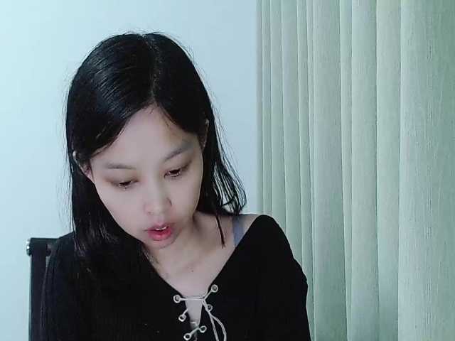 Selinababy99 live cam on BongaCams