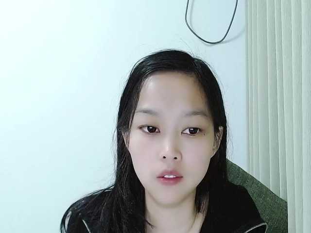 Selinababy99's BongaCams show and profile