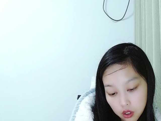 Selinababy99's BongaCams show and profile