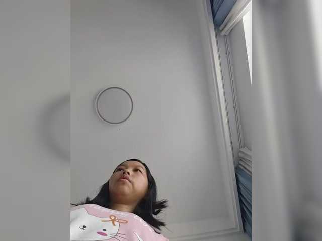 Selinababy99 — live female cam