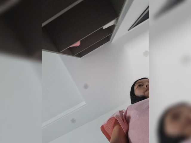 Selinababy99 live cam on BongaCams