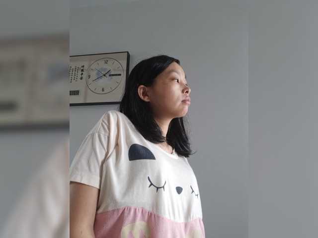 Selinababy99 live cam on BongaCams