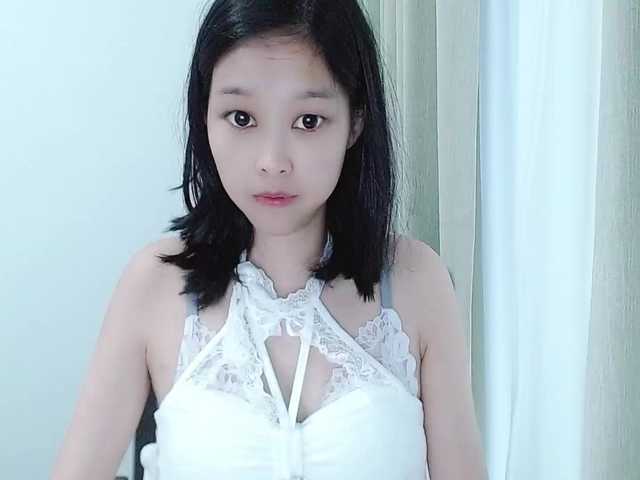 Selinababy99 live cam on BongaCams