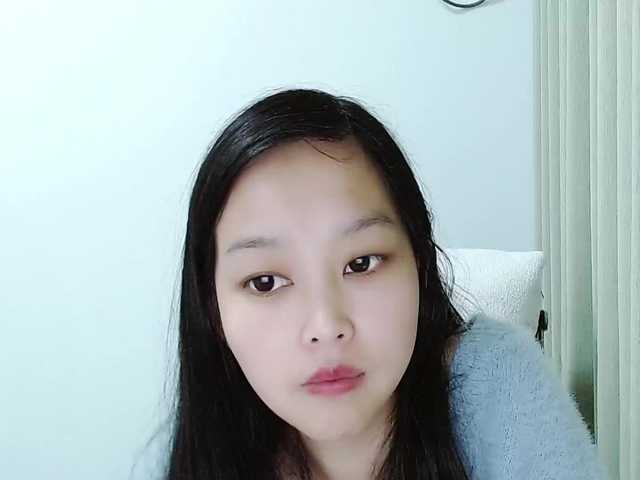 Selinababy99's BongaCams show and profile