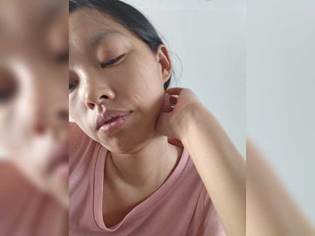 Selinababy99 live cam on BongaCams
