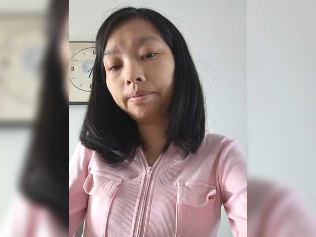 Selinababy99 live cam on BongaCams