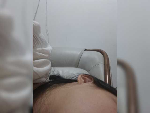 Selinababy99 live cam on BongaCams