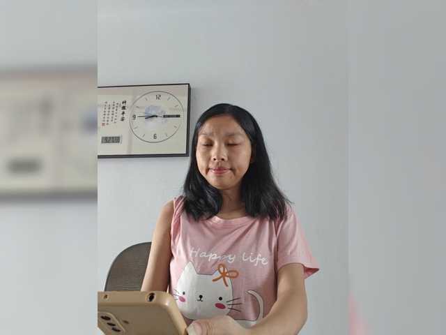 Selinababy99 — live female cam