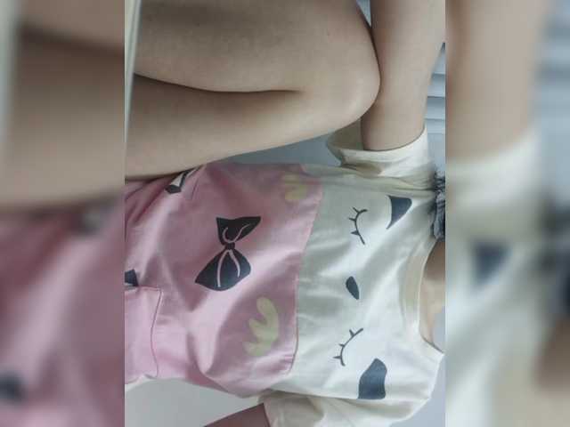 Selinababy99 live cam on BongaCams