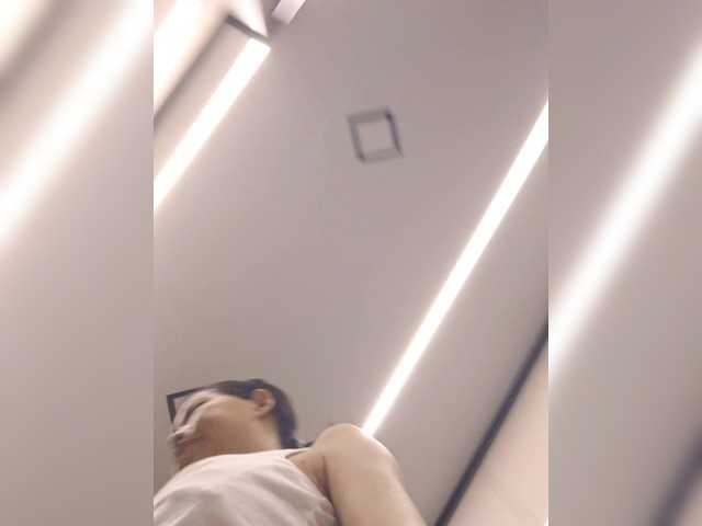 Selinababy99 live cam on BongaCams