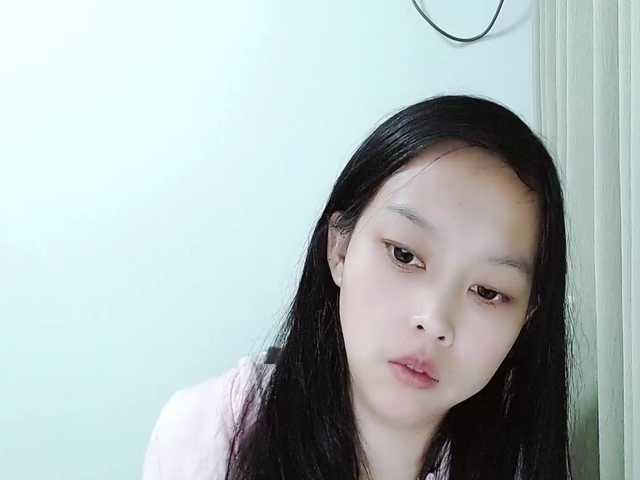 Selinababy99's BongaCams show and profile