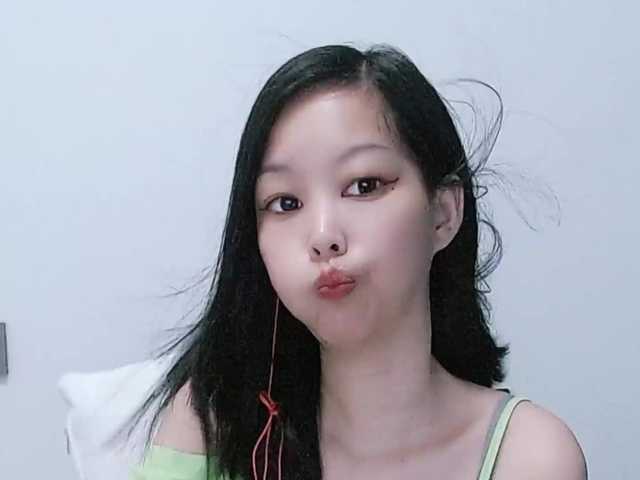 Selinababy99 live cam on BongaCams