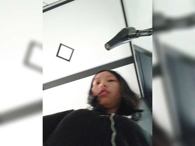 Selinababy99 live cam on BongaCams