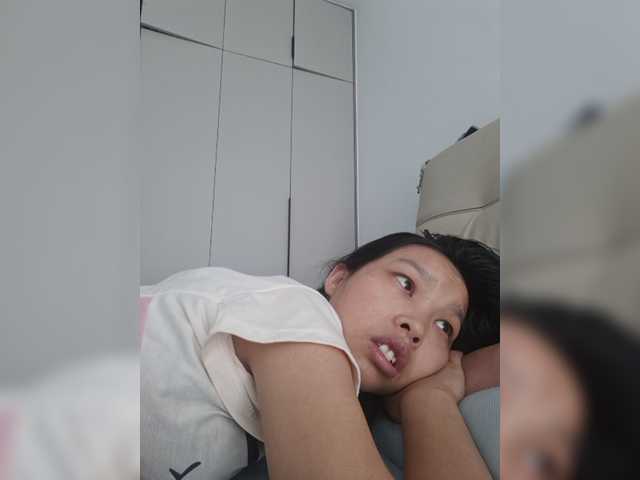 Selinababy99 live cam on BongaCams