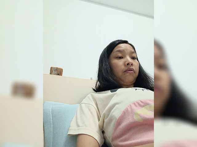 Selinababy99 live cam on BongaCams