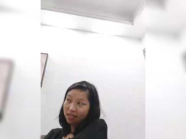 Selinababy99 live cam on BongaCams