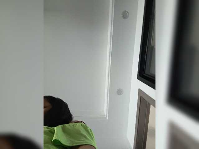 Selinababy99 live cam on BongaCams