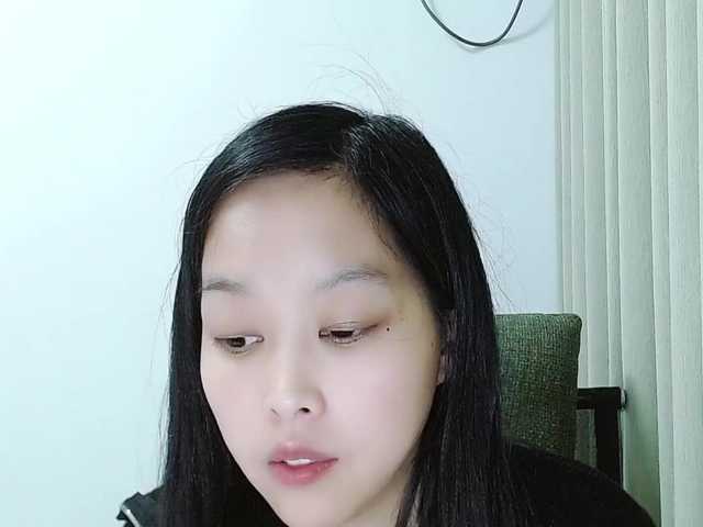 Selinababy99's BongaCams show and profile