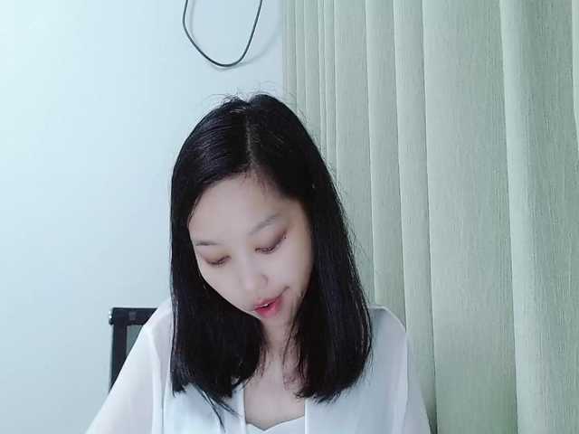 Selinababy99 live cam on BongaCams