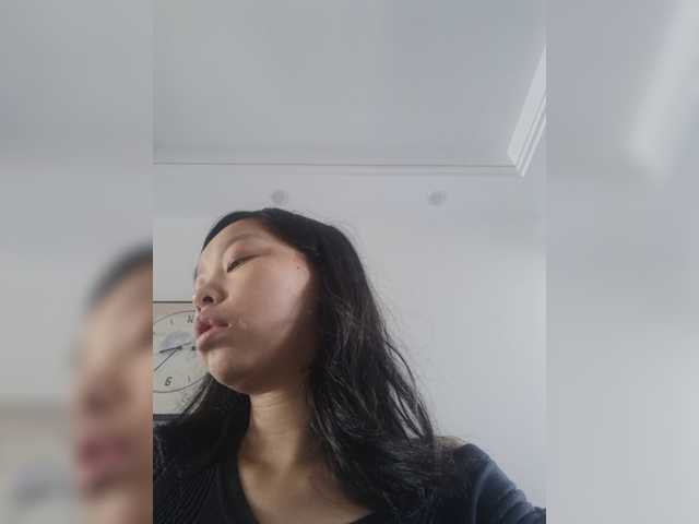 Selinababy99 live cam on BongaCams