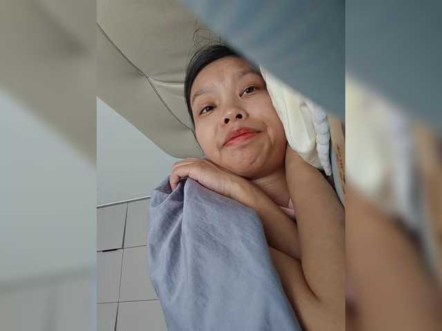 Selinababy99 live cam on BongaCams
