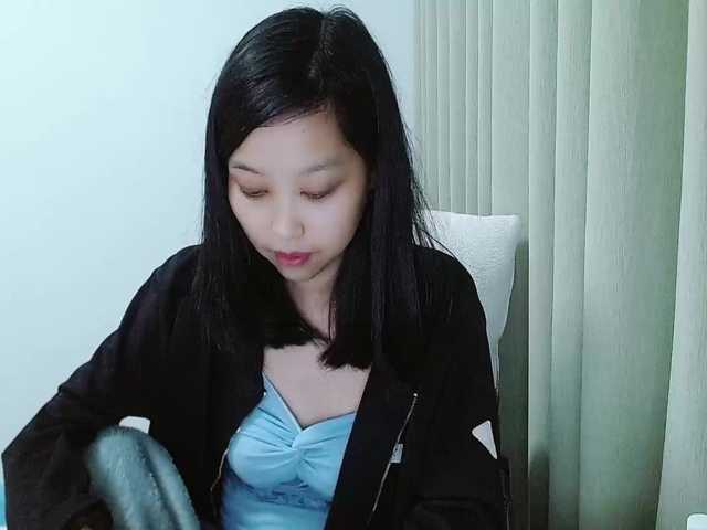 Selinababy99 live cam on BongaCams