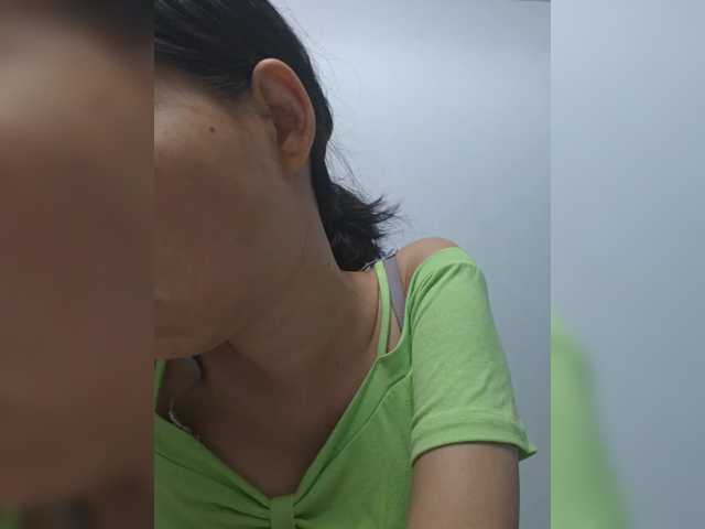 Selinababy99 live cam on BongaCams