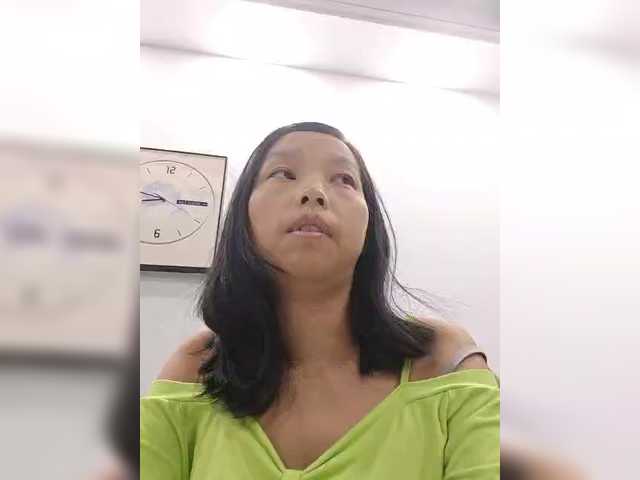 Selinababy99 live cam on BongaCams