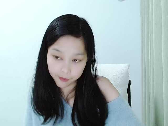 Selinababy99's BongaCams show and profile