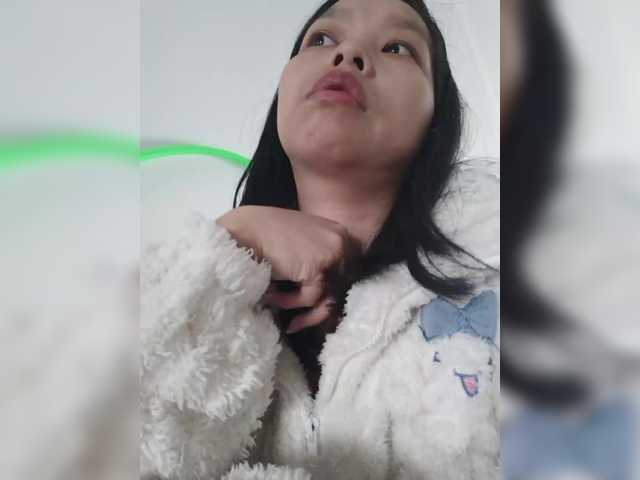 Selinababy99 live cam on BongaCams