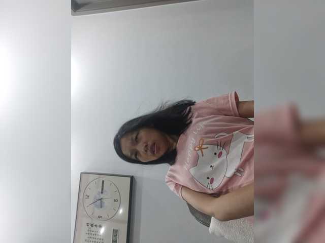 Selinababy99 live cam on BongaCams