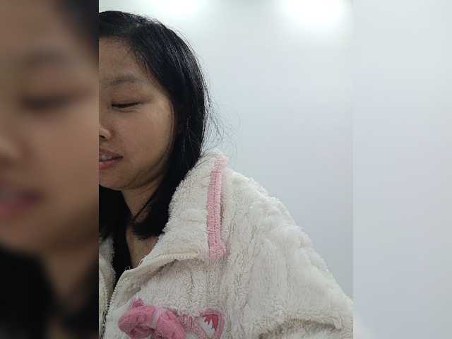 Selinababy99 live cam on BongaCams
