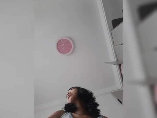 Selinababy99 live cam on BongaCams