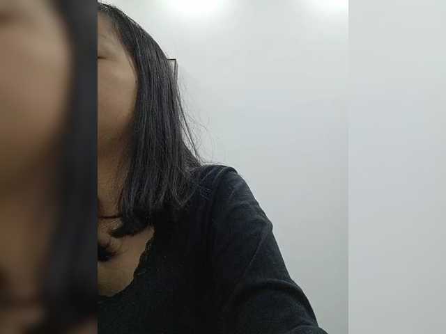 Selinababy99 webcam model