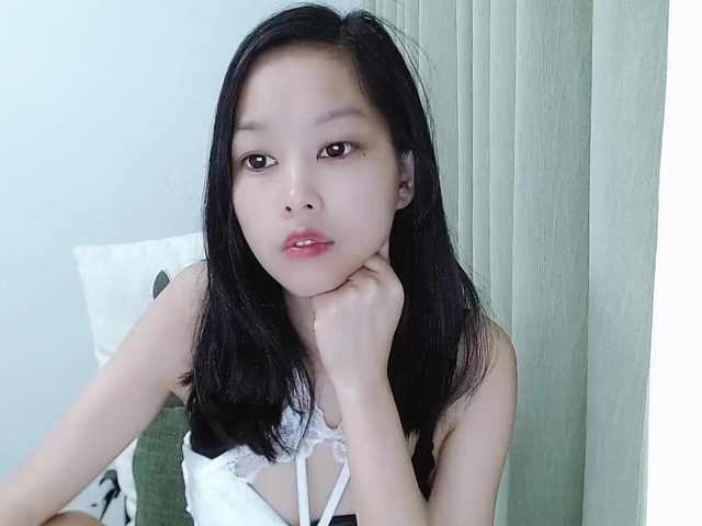 Selinababy99 live cam on BongaCams