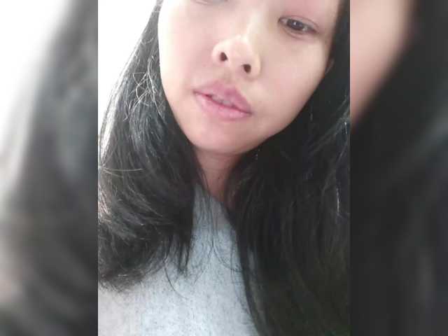 Selinababy99's BongaCams show and profile