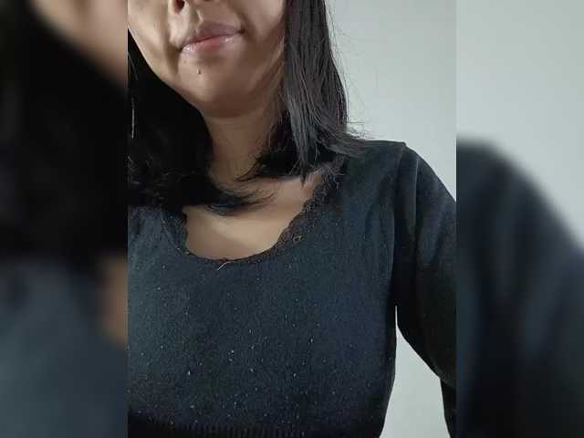 Selinababy99 live cam on BongaCams