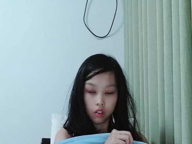 Selinababy99 live cam on BongaCams